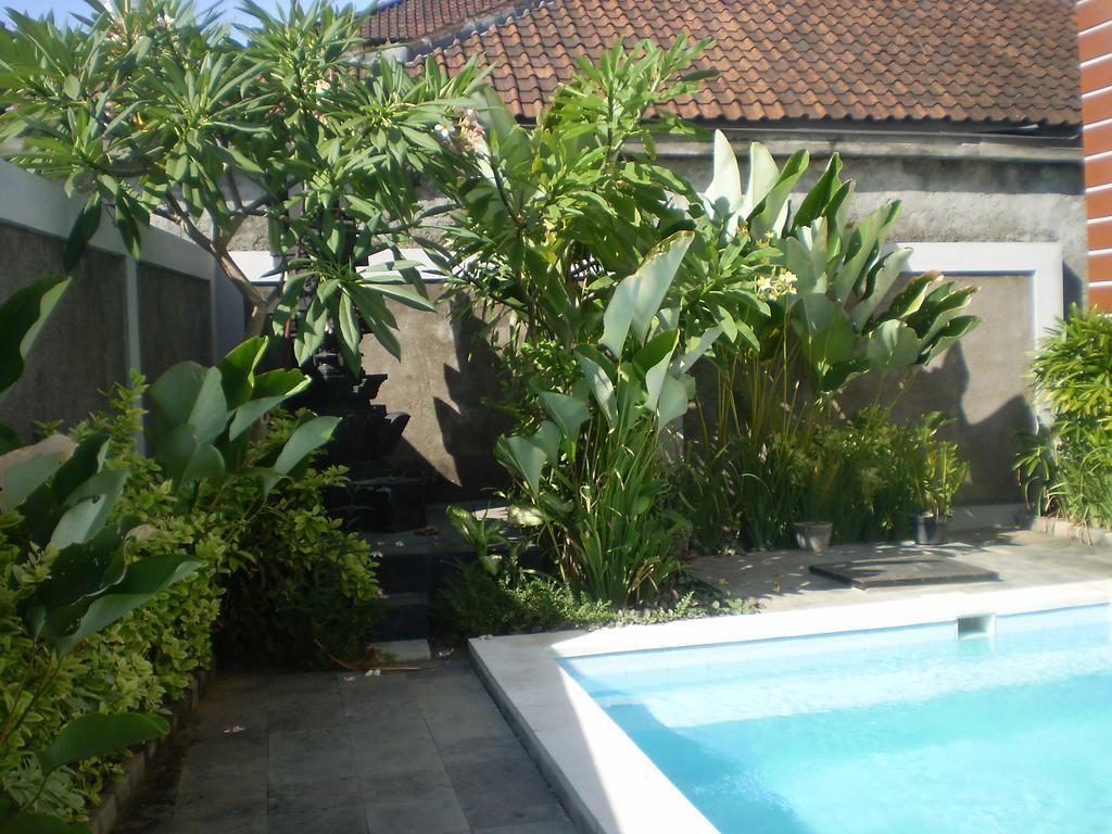 Amore Guest House Dalung  Esterno foto